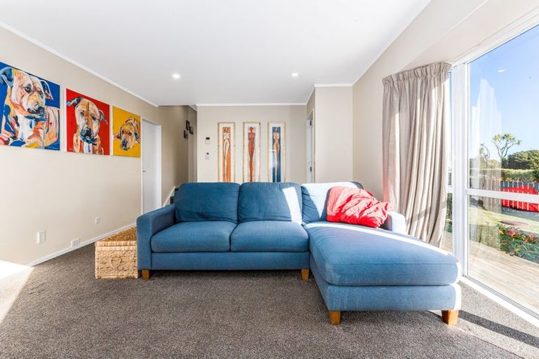 Photo of property in 28 Doncaster Terrace, Ascot Park, Porirua, 5024