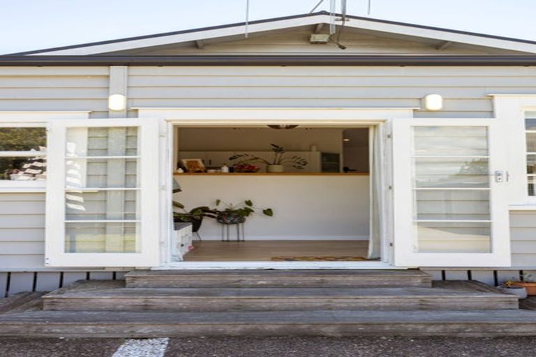 Photo of property in 102 Naylor Street, Hamilton East, Hamilton, 3216