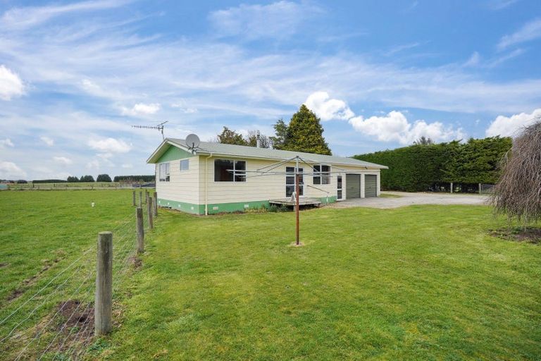 Photo of property in 229 Pomona East, Makarewa, Invercargill, 9876