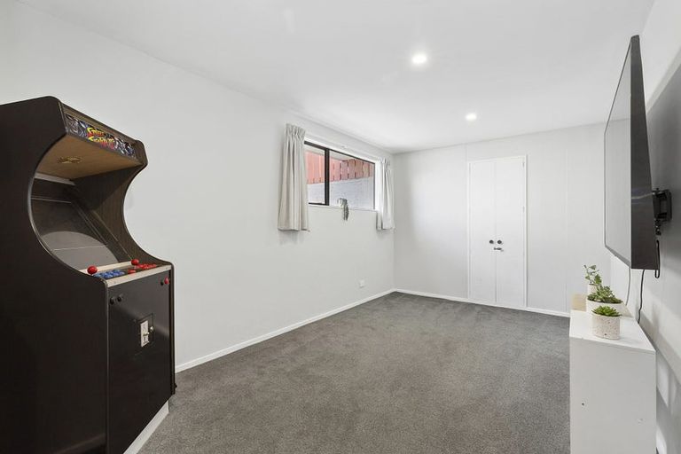 Photo of property in 71 Leeward Drive, Whitby, Porirua, 5024