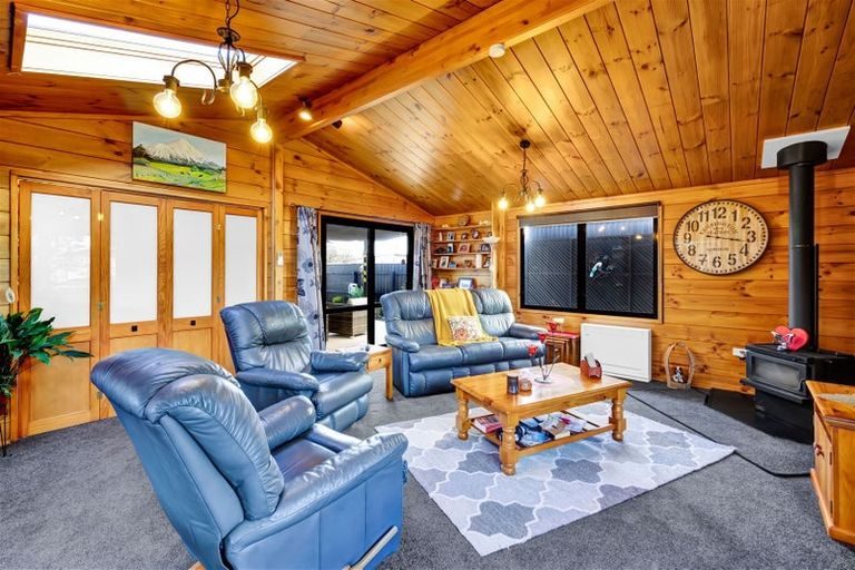 Photo of property in 3 Kowhai Street, Hawera, 4610