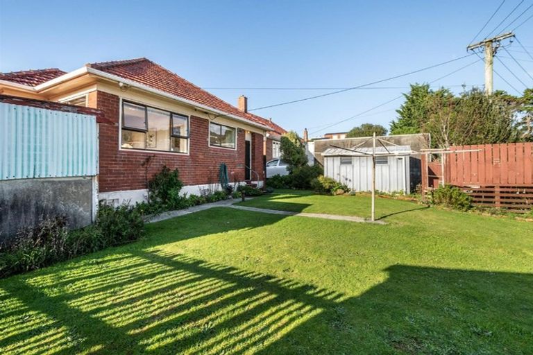 Photo of property in 8 Bould Street, Johnsonville, Wellington, 6037