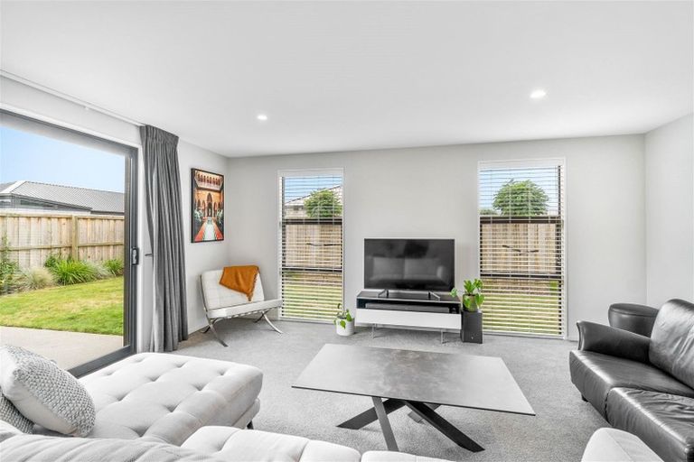 Photo of property in 2 Marliece Street, Rolleston, 7614