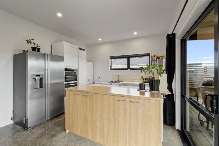 Photo of property in 30 Marram Place, Mangawhai Heads, Mangawhai, 0505