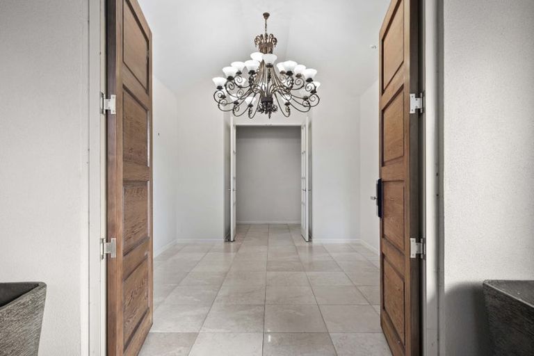 Photo of property in 127 Hingaia Road, Karaka, Papakura, 2580