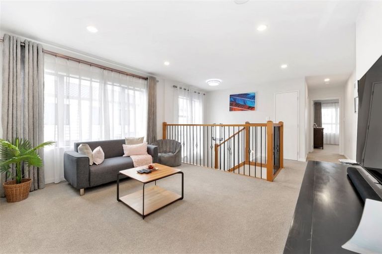 Photo of property in 16 Listack Drive, Flat Bush, Auckland, 2019