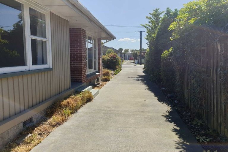 Photo of property in 6 Oakdale Street, Avonhead, Christchurch, 8042