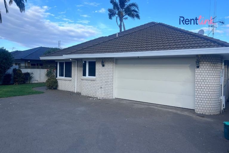 Photo of property in 7 Phoenix Heights, Mount Maunganui, 3116