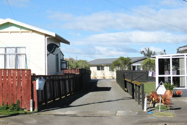 Photo of property in 17b Montgomery Street, Waipukurau, 4200