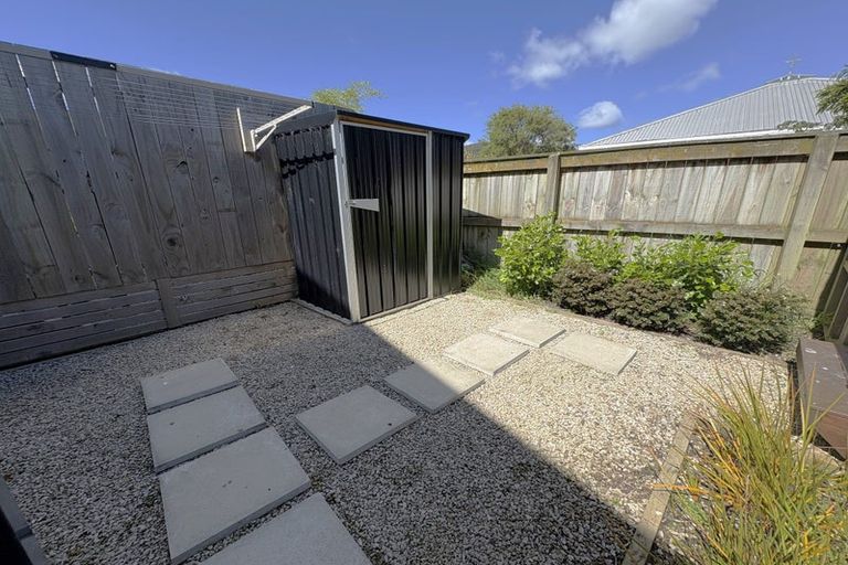 Photo of property in 6/7 Bertram Grove, Naenae, Lower Hutt, 5011