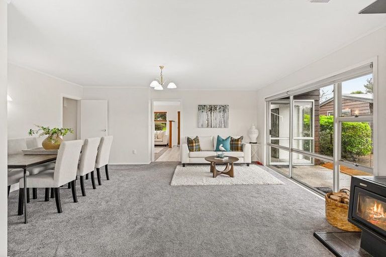 Photo of property in 25 Hawkes Access Road, Waitoki, Silverdale, 0994