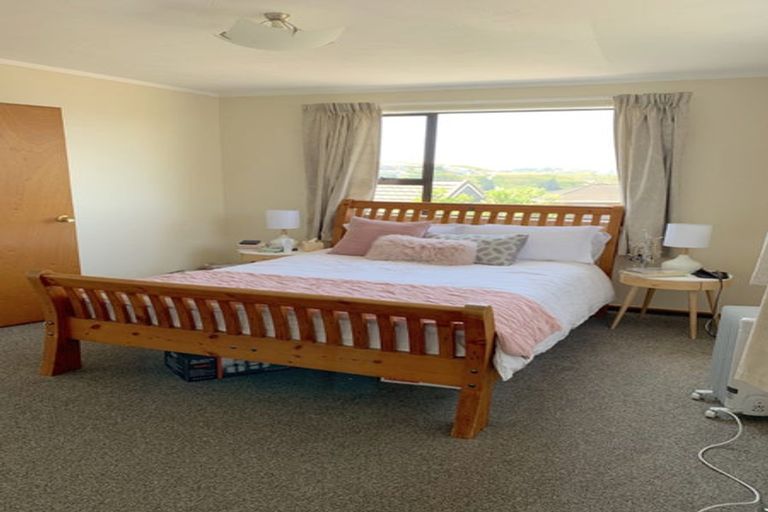 Photo of property in 13a Shastri Terrace, Khandallah, Wellington, 6035