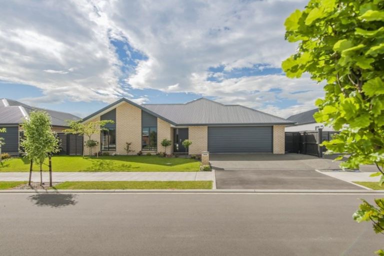 Photo of property in 7 Northmoor Boulevard, Rolleston, 7615