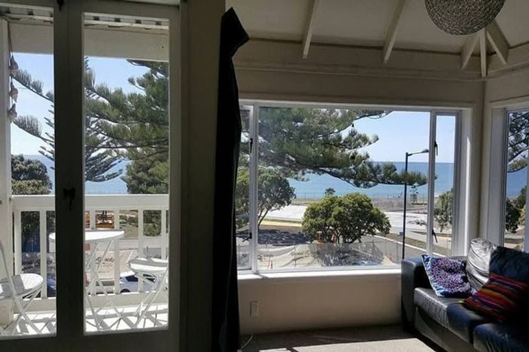 Photo of property in 251 Marine Parade, Napier South, Napier, 4110