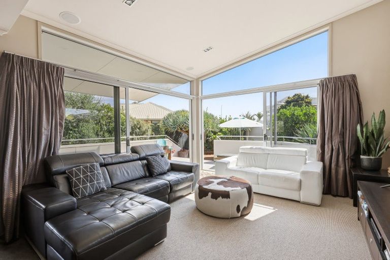 Photo of property in 23 Tay Street, Mount Maunganui, 3116