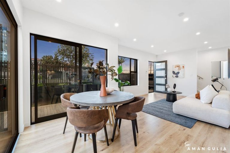 Photo of property in 7e Poto Street, Te Atatu South, Auckland, 0610