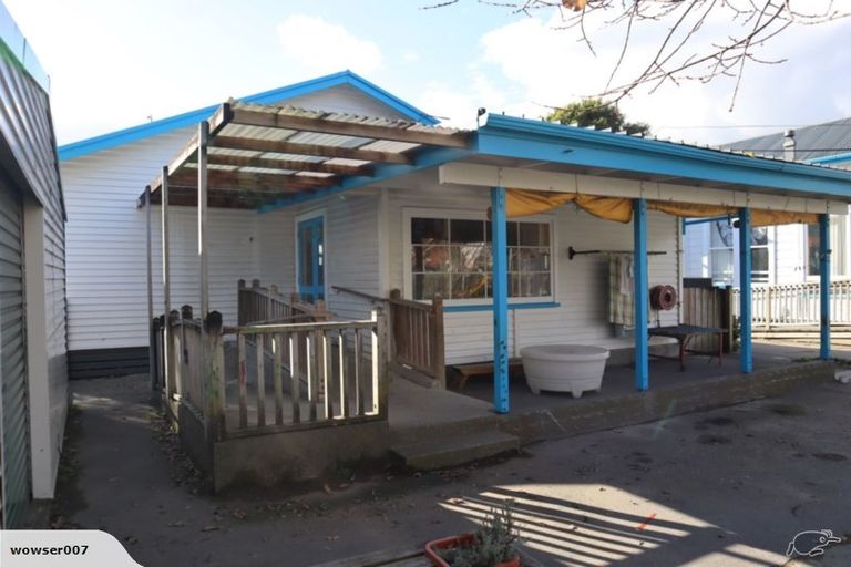 Photo of property in 216 Waterloo Road, Hutt Central, Lower Hutt, 5011