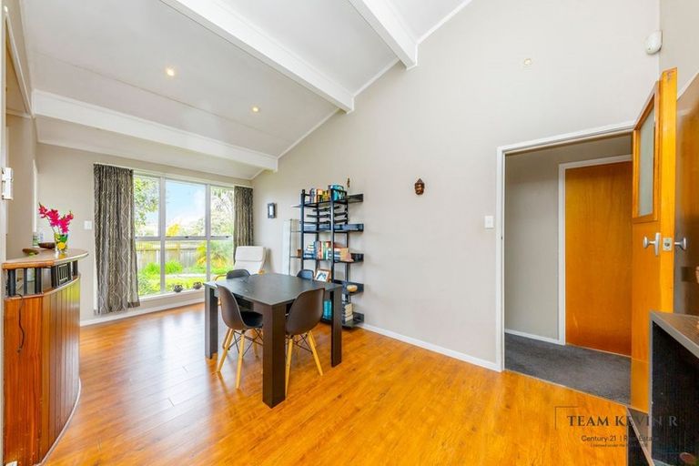 Photo of property in 64 Old Wairoa Road, Papakura, 2110