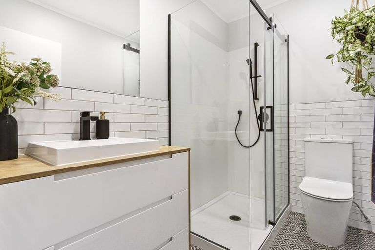 Photo of property in 1/18 Gray Avenue, Mangere East, Auckland, 2024