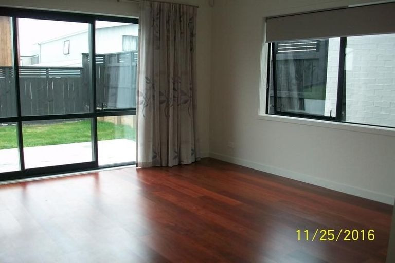 Photo of property in 16 Saltmarsh Road, Hobsonville, Auckland, 0616