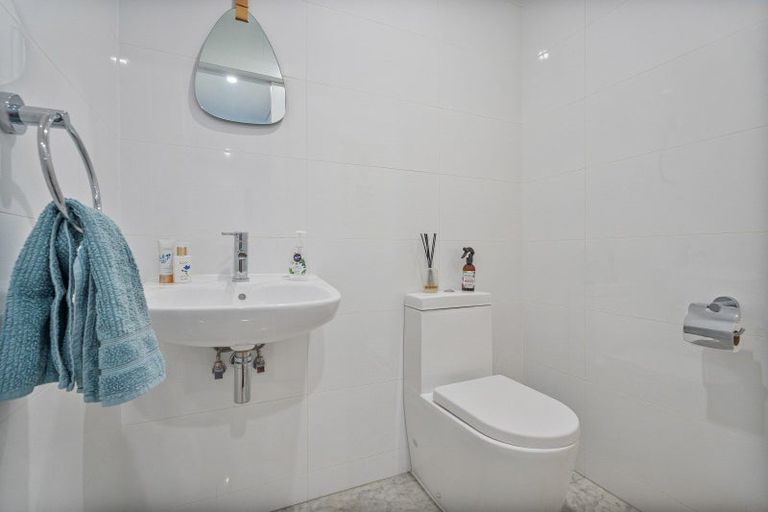 Photo of property in 12/6u The Marina, Tairua, 3508