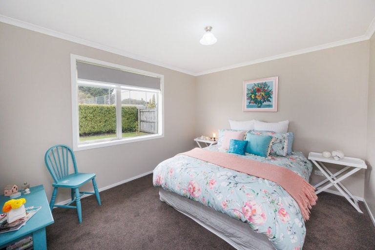 Photo of property in 5a Blenheim Place, Feilding, 4702