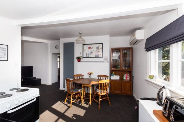 Photo of property in 11 Seymour Street, Hornby, Christchurch, 8042