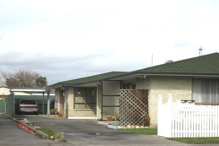 Photo of property in 1/208 Davis Street, Saint Leonards, Hastings, 4120