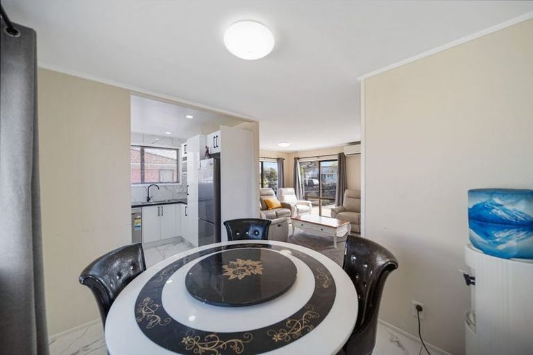 Photo of property in 4 Molesworth Place, Mangere, Auckland, 2022