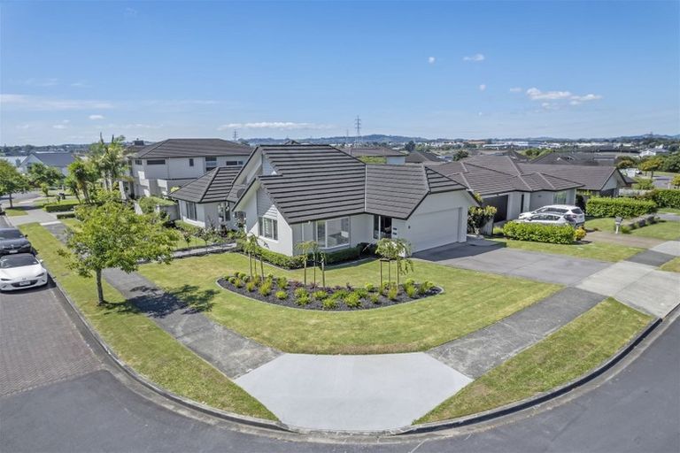 Photo of property in 9 Capriana Drive, Karaka, Papakura, 2113