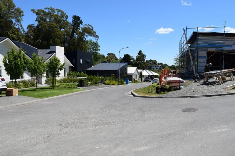 Photo of property in 15 Taruna Place, Havelock North, 4130