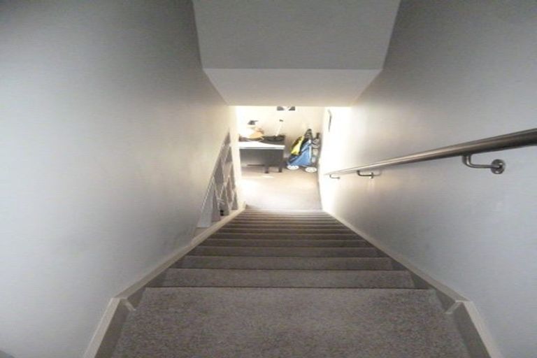 Photo of property in Canvas Apartments, 20/307u Willis Street, Te Aro, Wellington, 6011