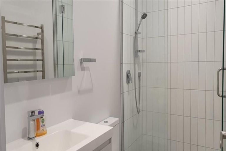 Photo of property in 103/77 Hobsonville Point Road, Hobsonville, Auckland, 0616