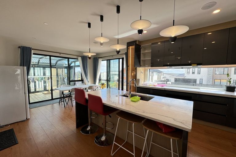 Photo of property in 343 Flat Bush School Road, Flat Bush, Auckland, 2019
