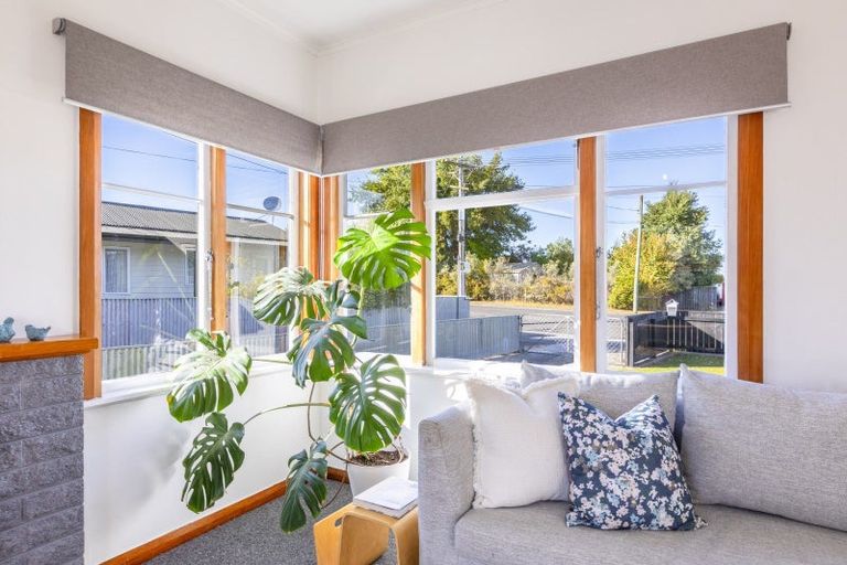 Photo of property in 2 Woburn Street, Waipukurau, 4200