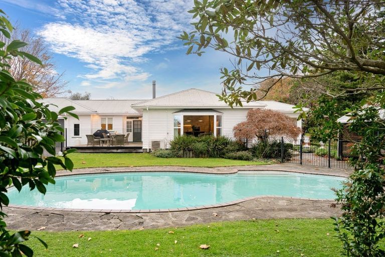 Photo of property in 80 Ormond Road, Twyford, Hastings, 4175