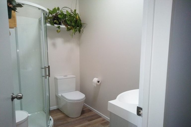 Photo of property in 2/30 Eversleigh Street, St Albans, Christchurch, 8014