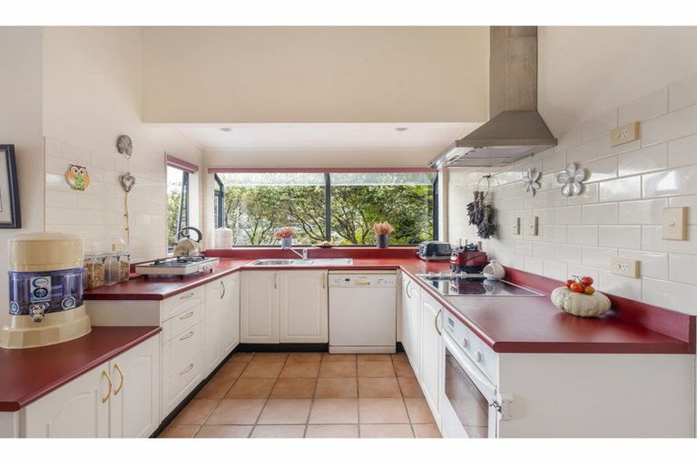 Photo of property in 632 Kellys Bay Road, Pouto, Te Kopuru, 0391