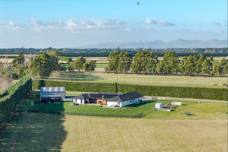 Photo of property in 37 Bradley Road, West Melton, Christchurch, 7675