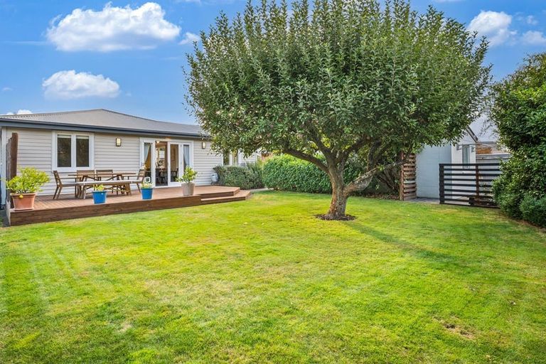 Photo of property in 66 Mahars Road, Mairehau, Christchurch, 8052