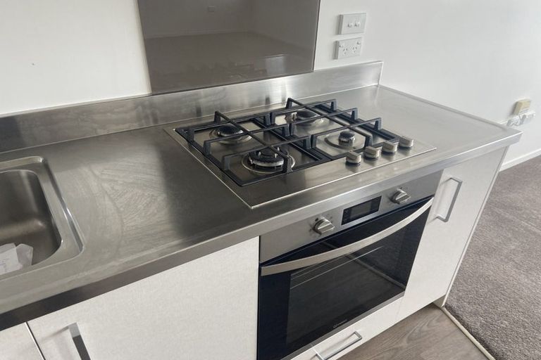 Photo of property in 19 Charles Street, Papatoetoe, Auckland, 2025