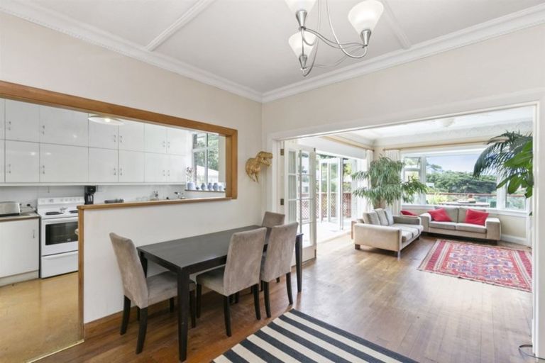 Photo of property in 105 Barnard Street, Wadestown, Wellington, 6012