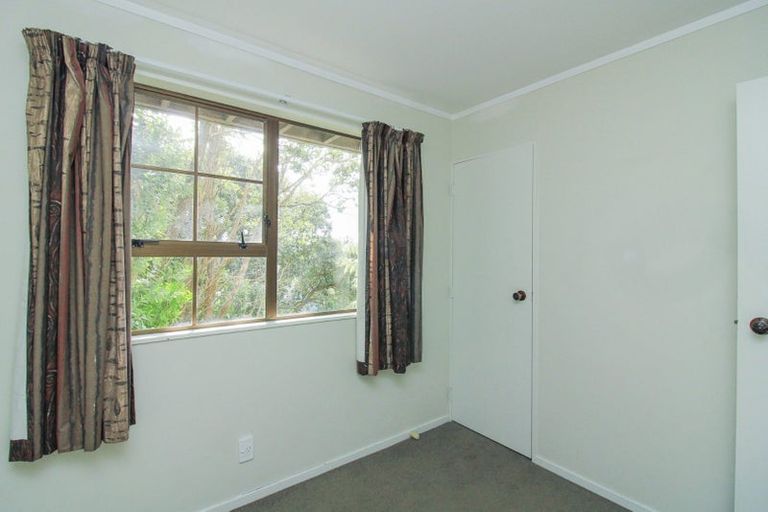 Photo of property in 67b Thurleigh Grove, Karori, Wellington, 6012