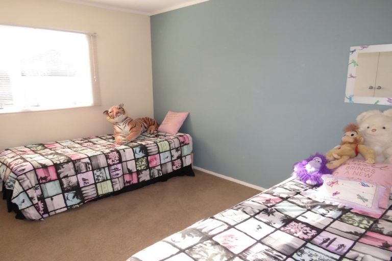 Photo of property in 3 Mayfair Close, Whitianga, 3510