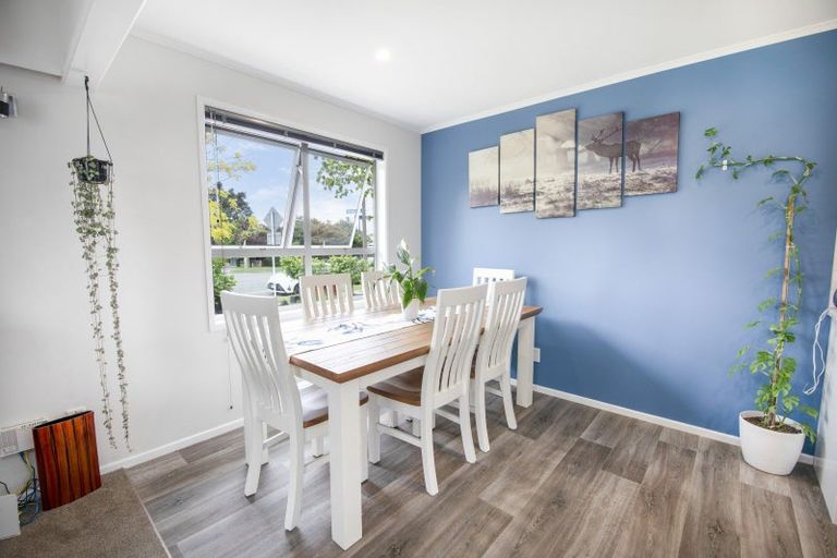 Photo of property in 26 Harpham Street, Taradale, Napier, 4112