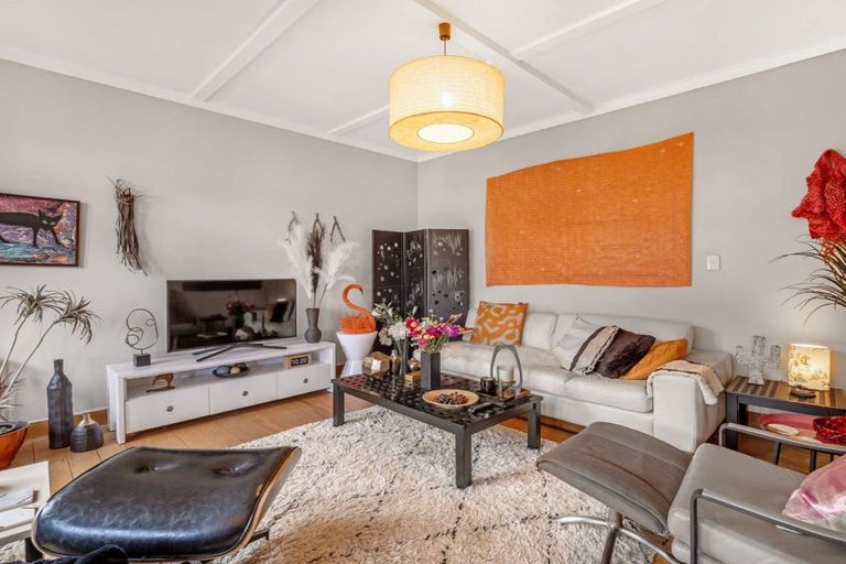 Photo of property in 26 College Street, College Estate, Whanganui, 4500