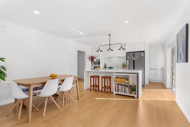 Photo of property in 9 Arahi Place, Rototuna North, Hamilton, 3210