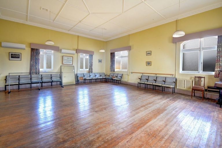 Photo of property in 25 Gordon Road, Mosgiel, 9024