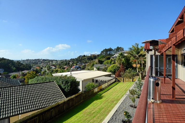 Photo of property in 7 Glenreagh Place, Torbay, Auckland, 0630