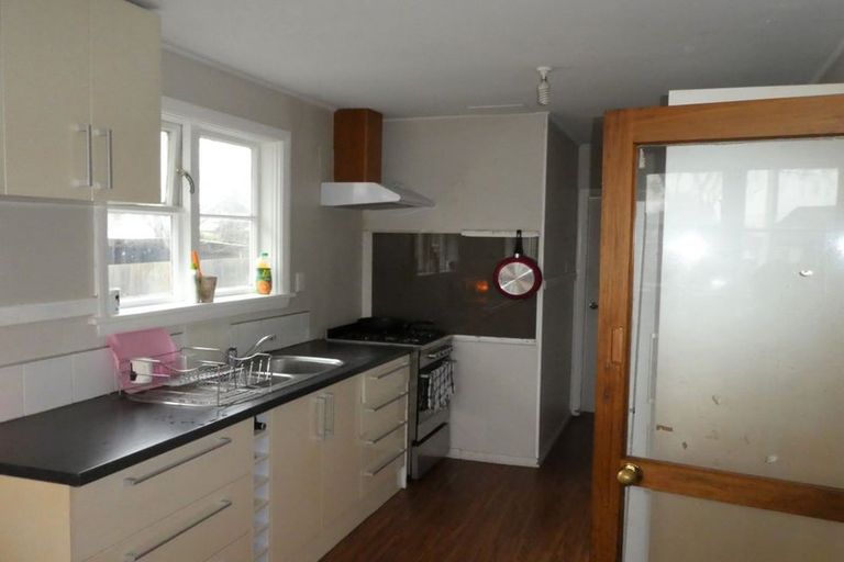 Photo of property in 15 Auburn Avenue, Upper Riccarton, Christchurch, 8041